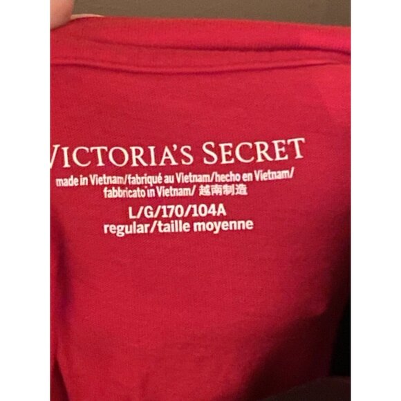 NWOT Victoria’s Secret Red Women’s Size Large Red Short Sleeve Shirt Never Worn - Picture 3 of 9